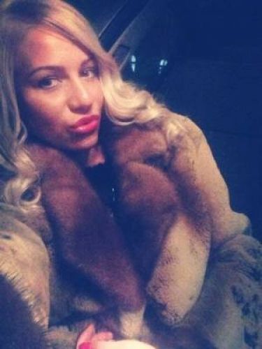 Проститутка Питера Каролина Блондинка c 3 размером груди у метро Озерки Санкт-Петербург Фото-2