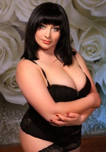 Проститутка Питера Жасмин Брюнетка c 4 размером груди у метро Политехническая Санкт-Петербург Фото-3